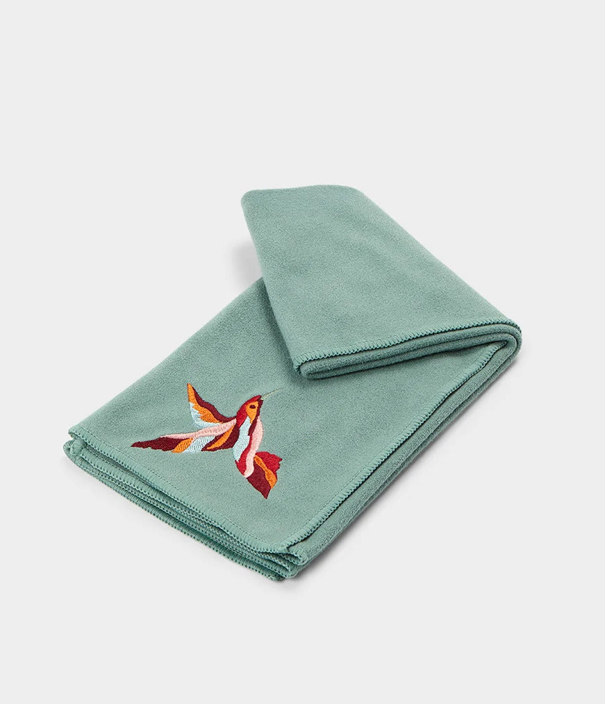 eQua Hand Towel